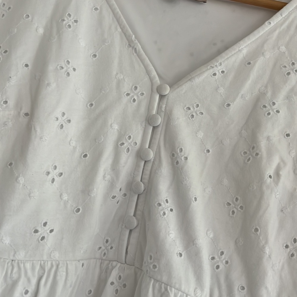 Loft White Eyelet Tiered Swing Dress medium Petite Puff Sleeves - Picture 3 of 8